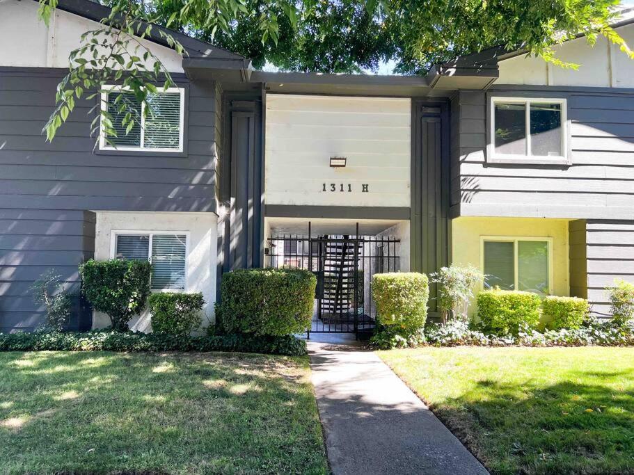 Luxury Condo In The Heart Of Midtown Sacramento Exterior photo