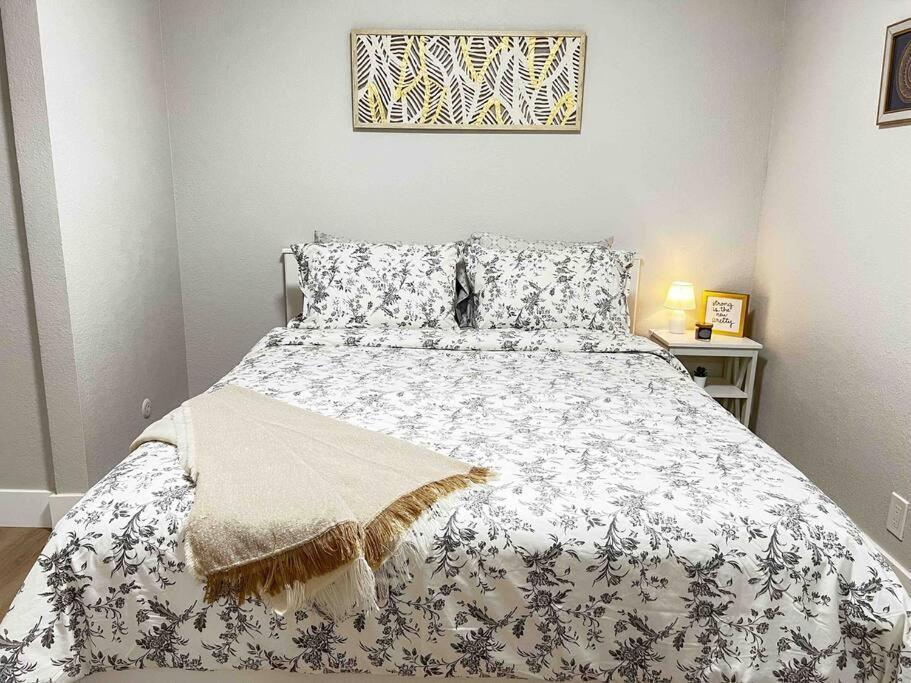 Luxury Condo In The Heart Of Midtown Sacramento Exterior photo